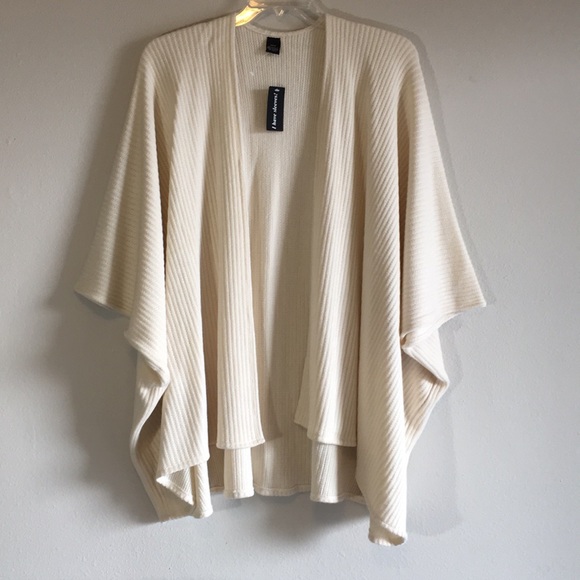 Sweaters - NWT Boutique Oversized Kimono Ruana Cardigan